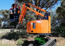 Nacele cu braț articulat pe șenile Mecaplús ME-7