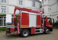 Nacele telescopice montate pe camion Easy Lift ETJ190 