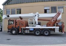 Nacele telescopice montate pe camion Socage forSte 44 TJ