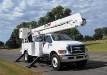 Nacele telescopice montate pe camion Terex Optima HRX60