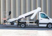 Nacele telescopice montate pe camion ISOLI PT230