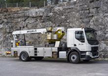 Nacele telescopice montate pe trailer Bronto Skylift 16 1T 1