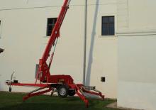 Nacele telescopice montate pe trailer EuropeLift TM 15 TJi