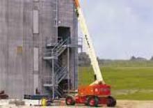 Nacele telescopice pe roți JLG 110 SX