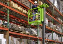 Nacele verticale cu un singur catarg Lift-A-Loft Vertex 15