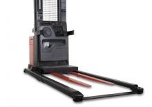 Order pickers (preparatoare de comenzi) RAYMOND Furniture Order Picker