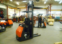 Order pickers (preparatoare de comenzi) Actil Warehouse Trucks MPL Lux 15