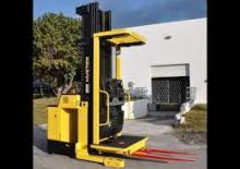 Order pickers (preparatoare de comenzi) Hyster R30XM2