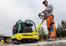 Plăci compactoare reversibile Ammann APR 2240