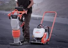 Plăci vibratoare cu o singură direcție Norton-Clipper CFP 14W-D