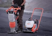 Plăci vibratoare cu o singură direcție Norton-Clipper CFP 16W