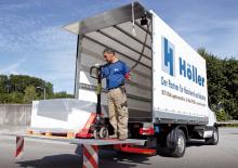 Platforme de încărcare MBB Palfinger 750 duo