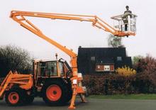 Nacele cu braț articulat montate pe trailer Thomas Hoogwerkers 160 NC JIB