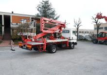 Nacele cu braț articulat montate pe trailer Socage Apache DA 22
