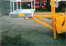 Nacele cu braț articulat montate pe trailer Decker DP 500