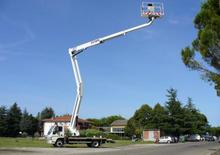 Nacele cu braț articulat montate pe trailer GSR E270PX Compact 
