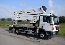 Nacele cu braț articulat montate pe trailer GSR E260PXJ Comfort 