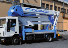 Nacele cu braț articulat montate pe camion Socage forSte 37 DJ Speed