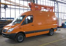 Nacele cu braț articulat montate pe trailer Blumenbecker - Hubmeister® HM 12 KA