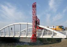 Nacele cu braț articulat montate pe trailer Moog MBI 160-1,7/S