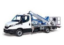 Nacele cu braț articulat montate pe trailer Multitel MX 196