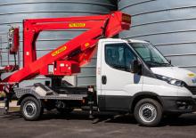 Nacele cu braț articulat montate pe trailer Palfinger P 240 A-E