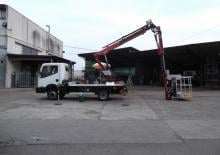 Nacele cu braț articulat montate pe trailer Benelligru PL3000