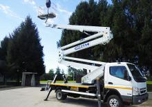 Nacele cu braț articulat montate pe trailer ISOLI PNT 27 14
