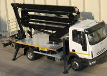 Nacele cu braț articulat montate pe trailer ISOLI PNT280J
