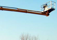 Nacele cu braț articulat montate pe trailer Oil & Steel Snake 2816