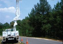 Nacele cu braț articulat montate pe trailer Altec TA41M-T46