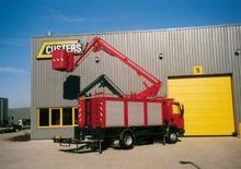 Nacele cu braț articulat montate pe trailer Custers Taurus 200-12
