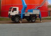Nacele cu braț articulat montate pe trailer Esda TG 1700
