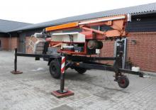 Nacele cu braț articulat montate pe trailer Herkules - Lift TK 27-32 B