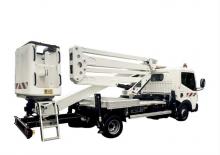 Nacele cu braț articulat montate pe trailer Klubb VAT 60 NH