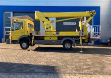 Nacele cu braț articulat montate pe trailer WUMAG WGT 170