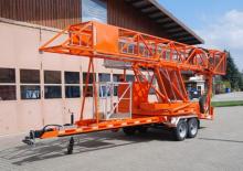 Nacele cu braț articulat montate pe camion Moog MBI 90-1/S 