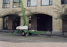 Nacele cu braț articulat montate pe camion Niftylift NL 140