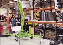 Nacele cu braț articulat montate pe camion Niftylift NL 90