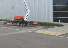 Nacele cu braț articulat montate pe camion Snorkel TL34