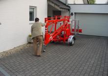 Nacele cu braț articulat montate pe trailer EuropeLift TM 10 G
