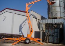 Nacele cu braț articulat montate pe trailer EuropeLift TM 13 G