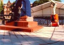 Nacele cu braț articulat pe roți JLG E300AJ