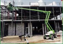 Nacele cu braț articulat pe roți Niftylift HR 15 D