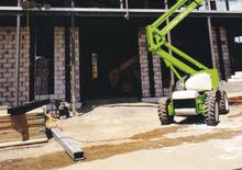 Nacele cu braț articulat pe roți Niftylift HR 15