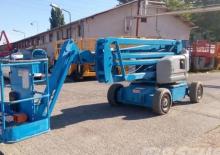 Nacele cu braț articulat pe roți Genie Z-45/25 RT