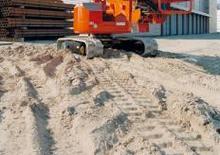 Nacele cu braț articulat pe șenile Hitachi HX 64 B