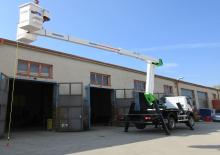 Nacele telescopice montate pe camion Comet 18-8 