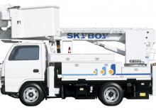 Nacele telescopice montate pe camion Tadano AT-147CE