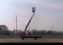 Nacele telescopice montate pe camion Bizzocchi Autel 155 CL